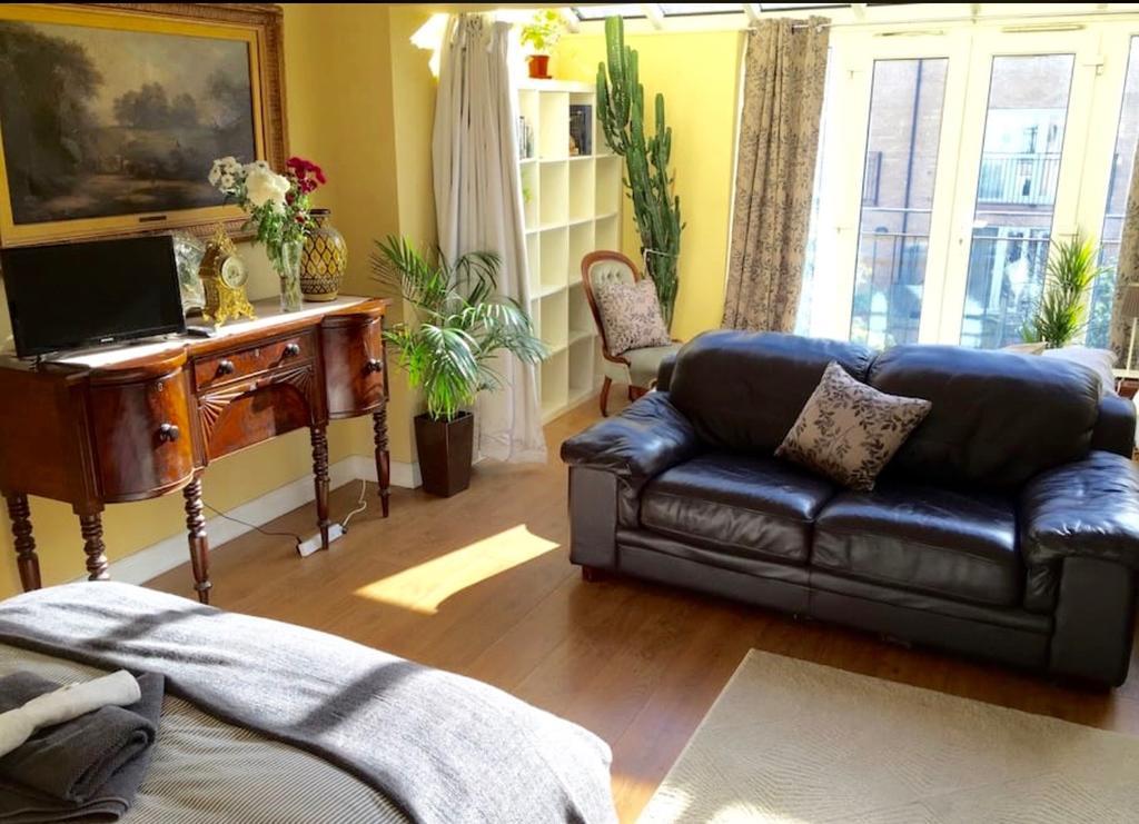 Lynbrook Grove Guesthouse Londen Buitenkant foto
